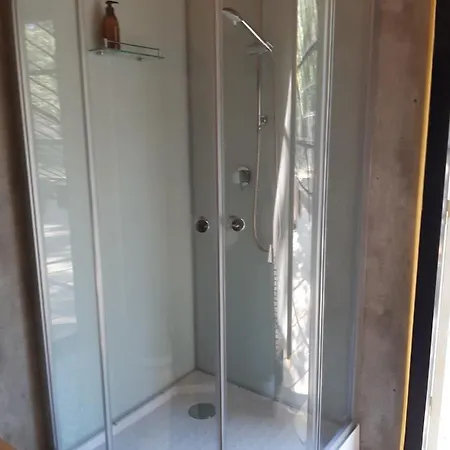 Natuurslaapkamer De Zaadeest Boskamer * Lomm