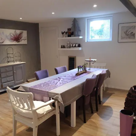 Natuurslaapkamer De Zaadeest Boskamer Lomm