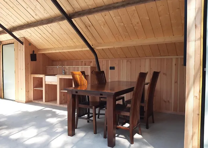 Natuurslaapkamer De Zaadeest Boskamer