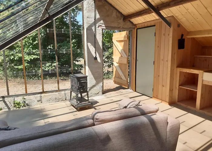 Natuurslaapkamer De Zaadeest Boskamer * Lomm