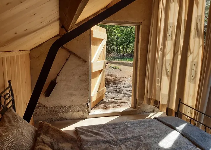 Natuurslaapkamer De Zaadeest Boskamer Lomm