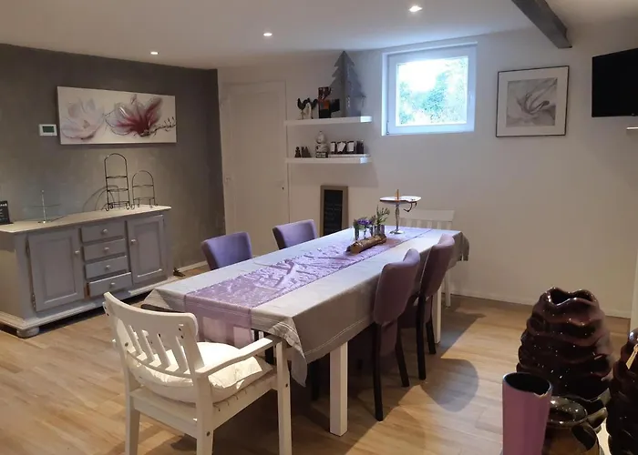 Natuurslaapkamer De Zaadeest Boskamer Lomm