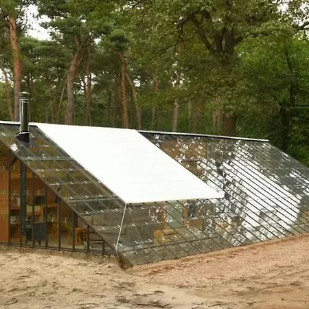 Natuurslaapkamer De Zaadeest Boskamer *